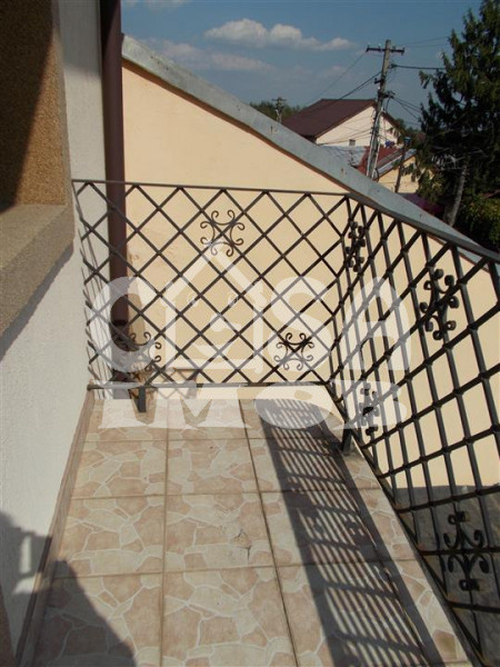 Comision 0 -Vanzare casa P+1 semicentral in Targoviste