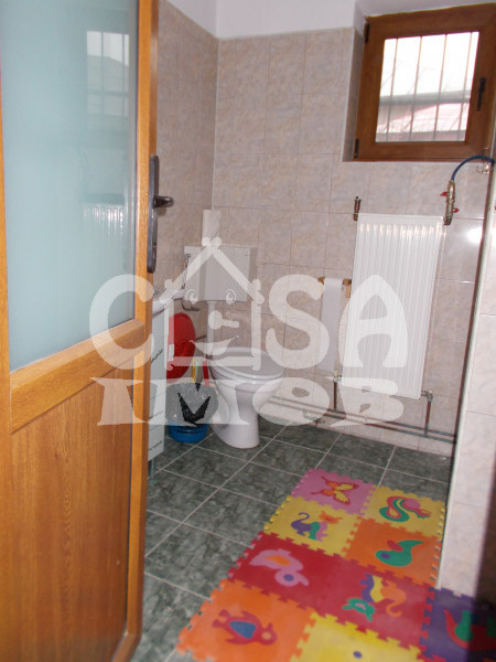 COMISION 0-Vanzare casa in Racari, jud. Dâmbovița