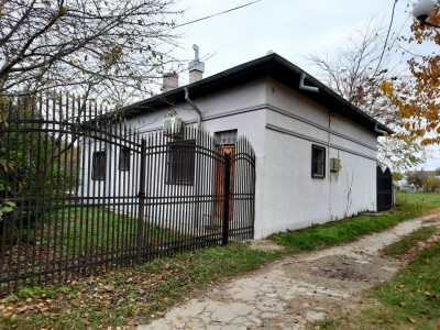 COMISION 0-Vanzare casa in Racari, jud. Dâmbovița
