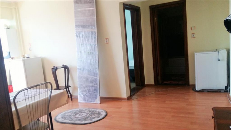 Inchiriere apartament 2 camere central in  Targoviste