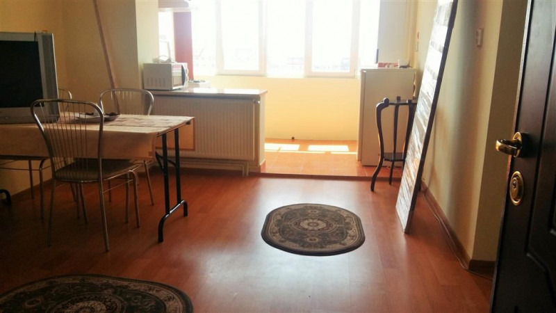 Inchiriere apartament 2 camere central in  Targoviste