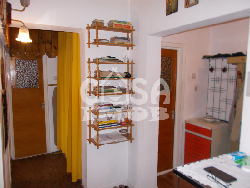 COMISION 0 - Vânzare apartament 2 camere, ultracentral în Târgoviște