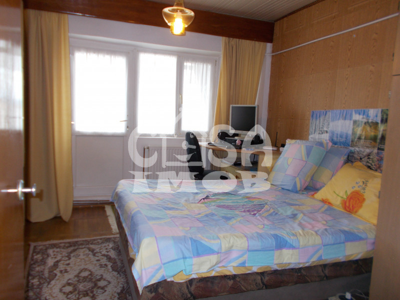 COMISION 0 - Vânzare apartament 2 camere, ultracentral în Târgoviște