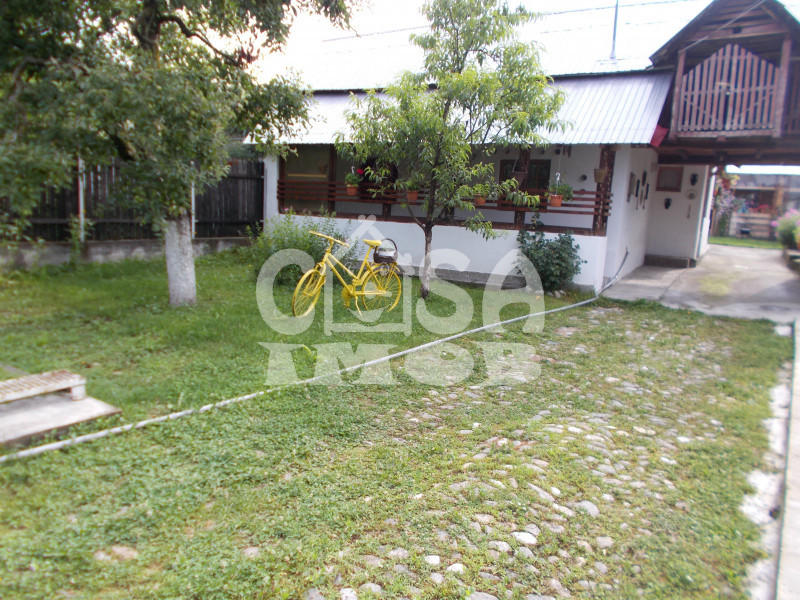 COMISION 0-Vanzare casă rustică în Voinești, jud. Dâmbovița