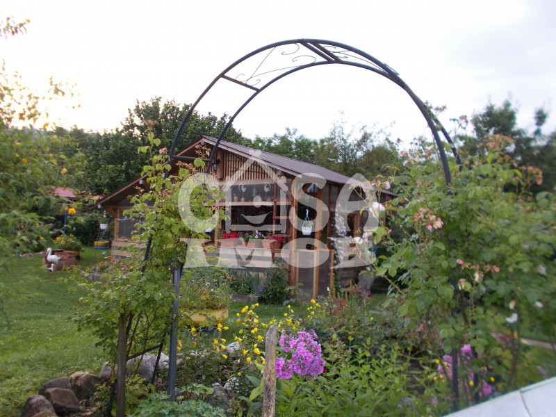 COMISION 0-Vanzare casă rustică în Voinești, jud. Dâmbovița