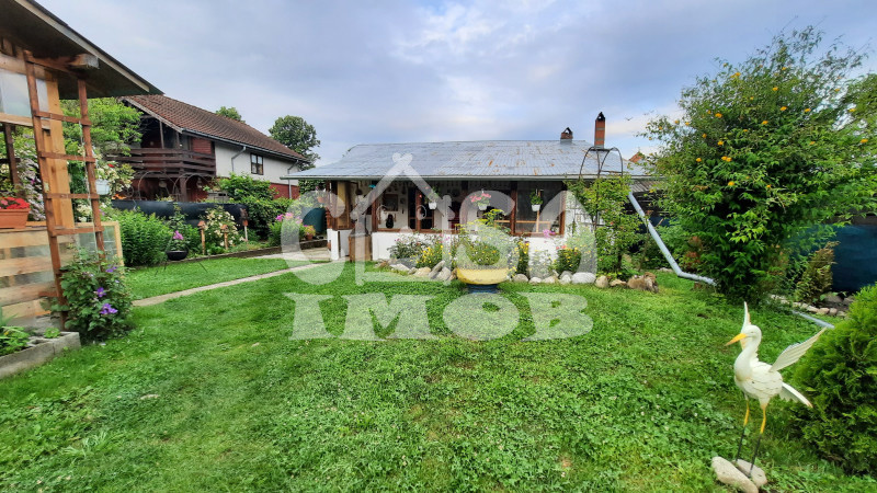 COMISION 0-Vanzare casă rustică în Voinești, jud. Dâmbovița