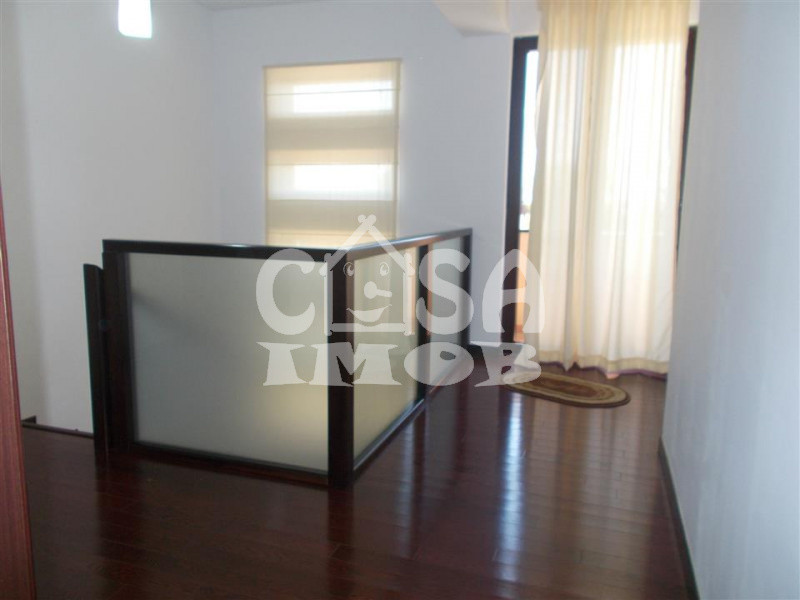 VANZARE VILA P+1  in Targoviste - Al.Manastirii Dealu