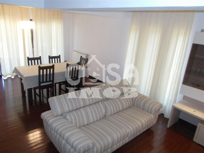 VANZARE VILA P+1  in Targoviste - Al.Manastirii Dealu