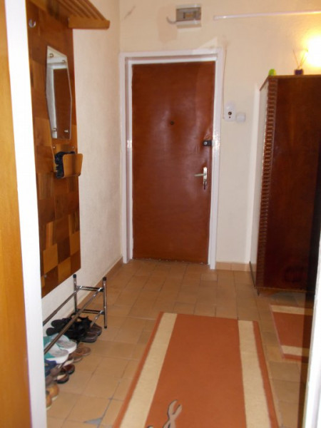 Comision 0 - Vânzare apartament 2 camere, etaj 4, micro 9 Târgoviște