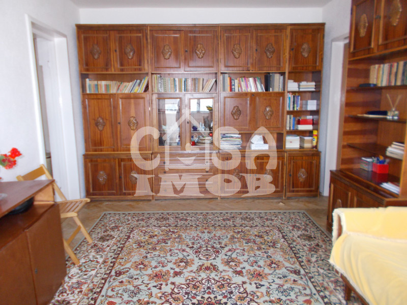 Comision 0 - Vânzare apartament 2 camere, etaj 4, micro 9 Târgoviște