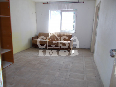 Comision 0 - Apartament 4 camere, etaj 3 micro 9 Târgoviște