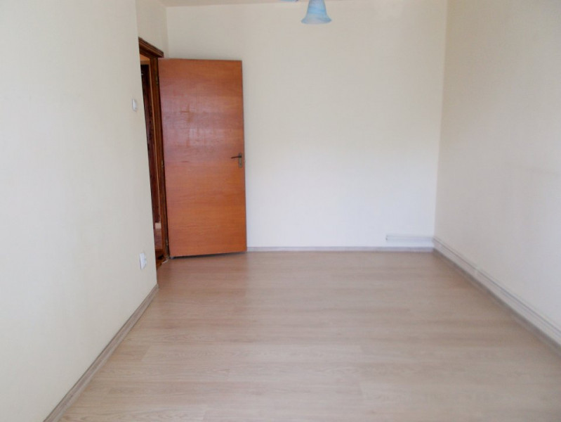 Comision 0 - Apartament 3 camere, ultracentral in Targoviste