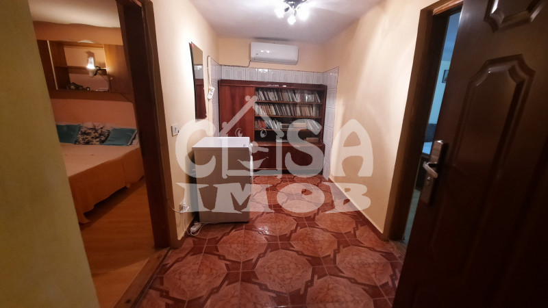 Comision 0 - Casă în centrul comunei Răzvad, judetul Dâmbovița