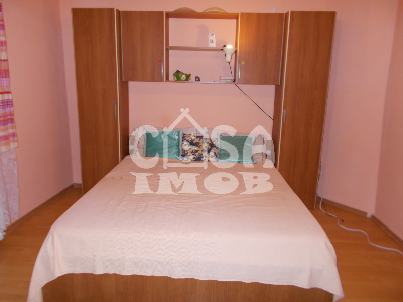 Comision 0 - Casă în centrul comunei Răzvad, judetul Dâmbovița