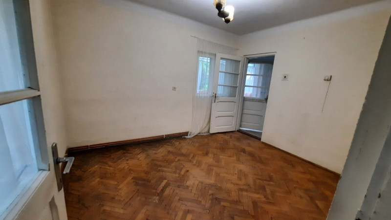 COMISION 0 - Vânzare casă tip duplex, central, în Târgoviște