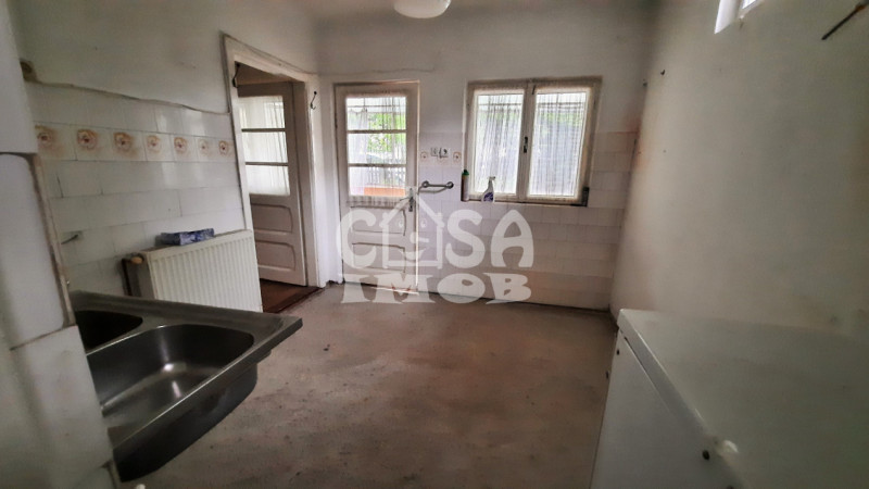 COMISION 0 - Vânzare casă tip duplex, central, în Târgoviște