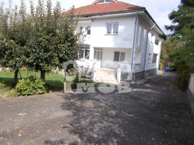 Comision 0 - Vânzare vilă în Moreni, județul Dâmbovița