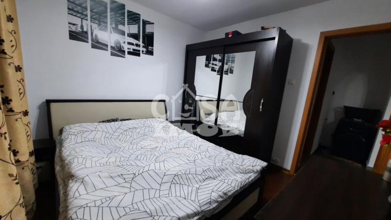 Vânzare apartament 3 camere, etaj 3 în apropiere de Mall - Târgoviște