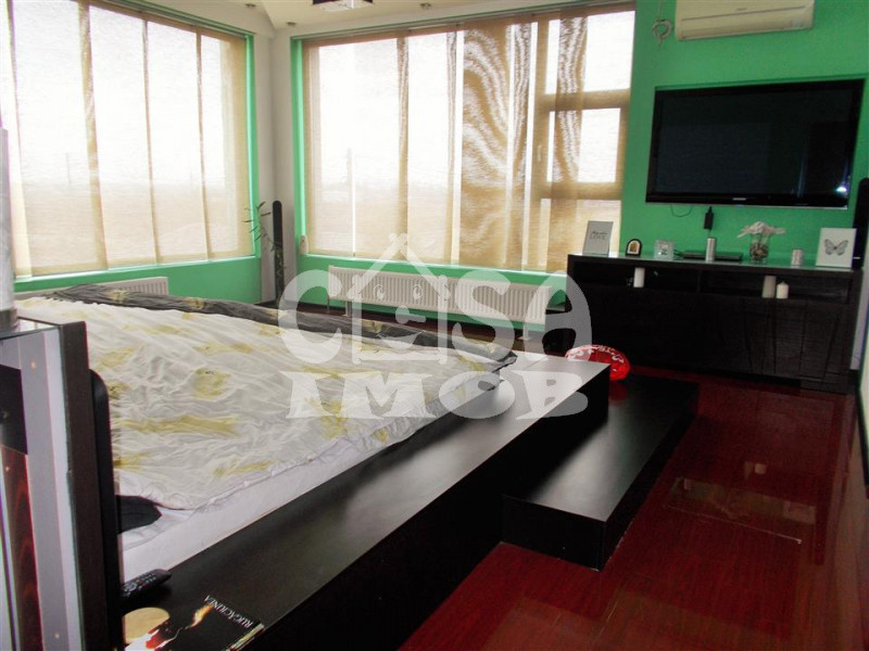 Vanzare vila deosebita in Aninoasa