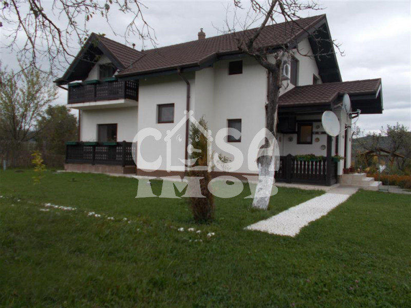 COMISION 0-Vanzare vila de vacanță în Brănești, jud. Dâmbovița