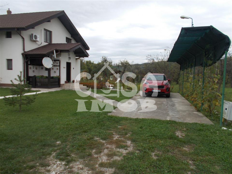 COMISION 0-Vanzare vila de vacanță în Brănești, jud. Dâmbovița