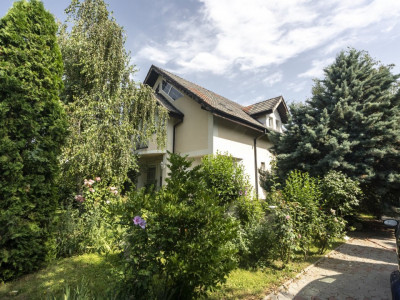 De vanzare casa frumoasa comuna 1 Decembrie