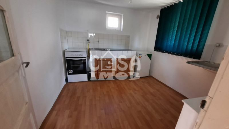 Comision 0 - Vânzare casă în Pucioasa, pe Bulevard, jud. Dâmbovița