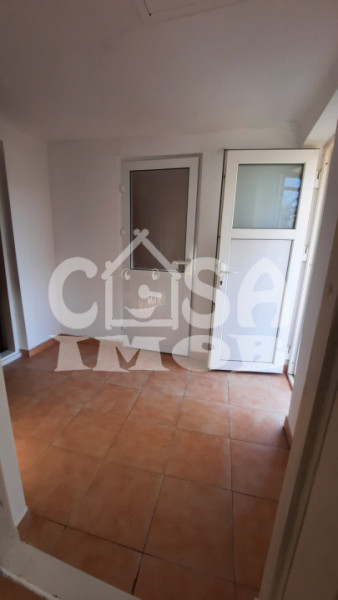 Comision 0 - Vânzare casă în Pucioasa, pe Bulevard, jud. Dâmbovița