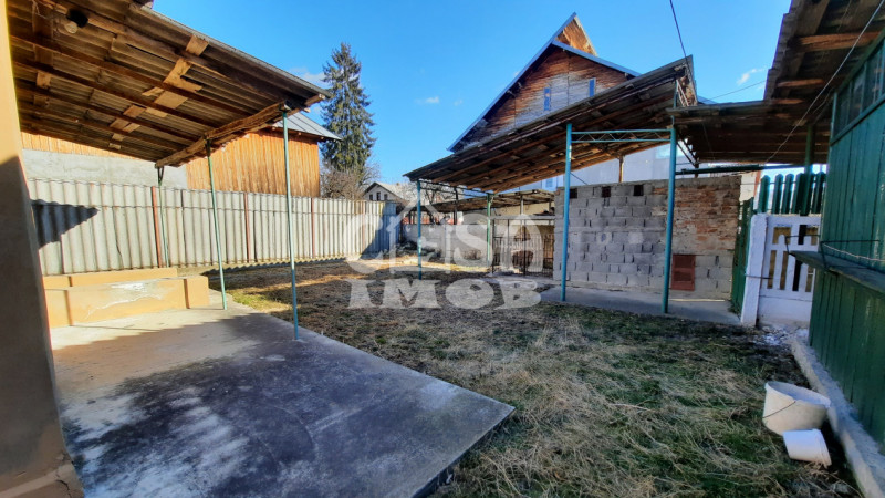 Comision 0 - Vânzare casă în Pucioasa, pe Bulevard, jud. Dâmbovița