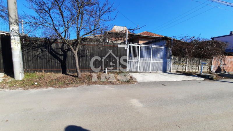 Vanzare casa in Razvad, strada Gatejesti, judetul Dambovita