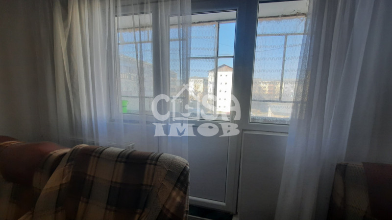 COMISION 0-Vanzare apartament 2 camere, etaj 2, micro 11 Targoviste