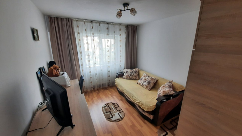 Comision 0 - Vânzare apartament 2 camere, etaj 2, micro 12 Târgoviște