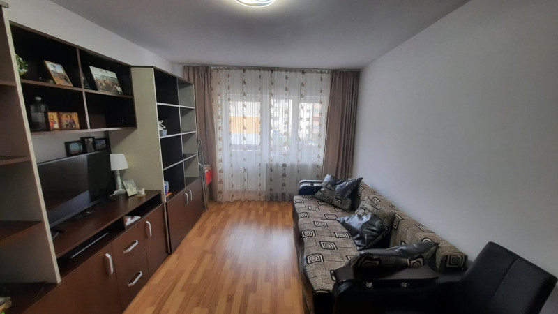 Comision 0 - Vânzare apartament 2 camere, etaj 2, micro 12 Târgoviște