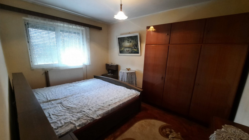 Comision 0 - Vânzare apartament 3 camere, etaj 1, micro 6 Târgoviște