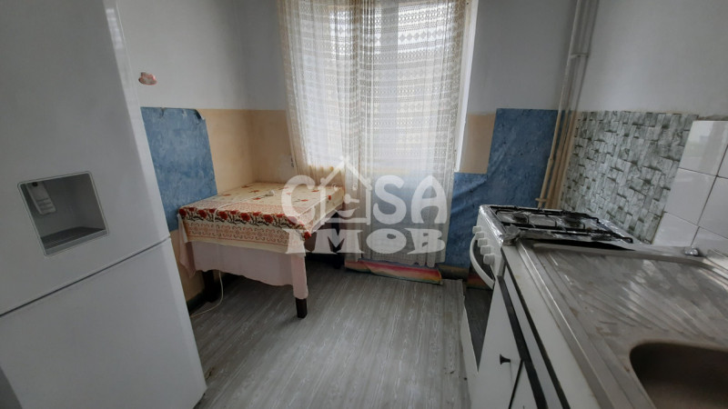 Comision 0 - Vanzare apartament 2 camere in Titu Dambovita