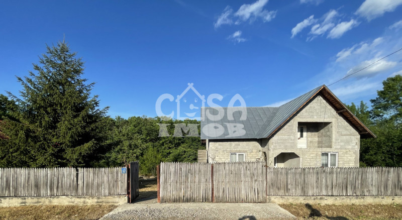 Comision 0 - Vânzare casă 3 camere + teren 1.932 mp în Pădureni, jud. Dâmbovita