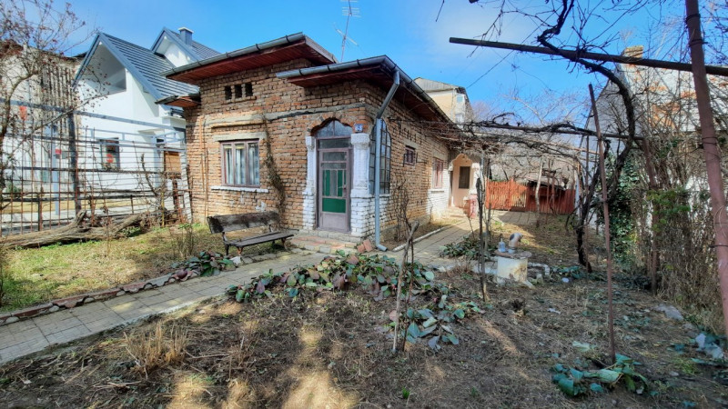 Comision 0 - Vânzare casă pe str. Nicolae Filipescu în Târgoviște