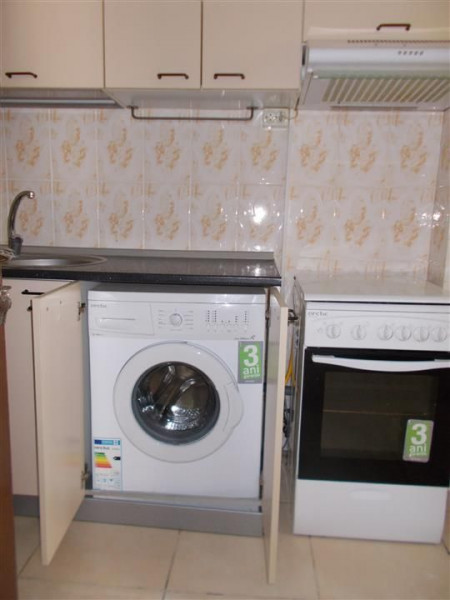 Inchiriere garsoniera confort 1, ETAJ 1,  micro 6 Targoviste