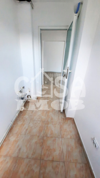Comision 0 - Apartament 2 camere, etaj 1, micro 6 Targoviste