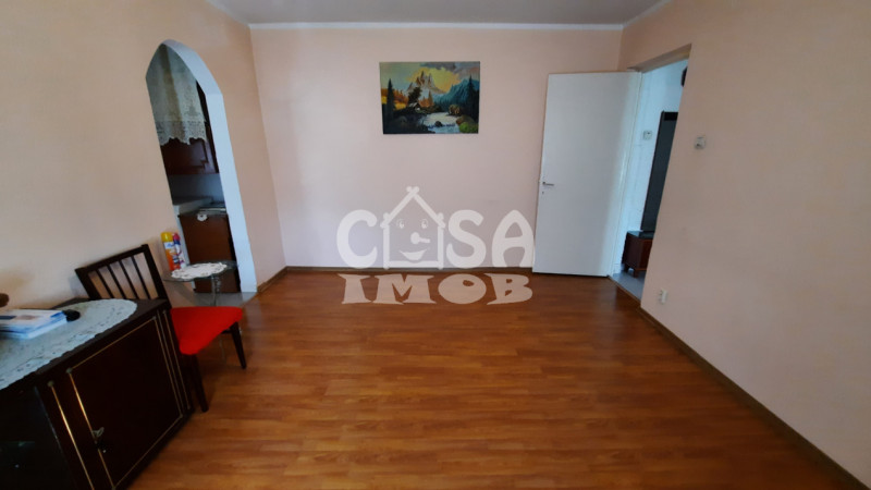 Comision 0 - Apartament 2 camere, etaj 2, conf.2, micro 6 Targoviste