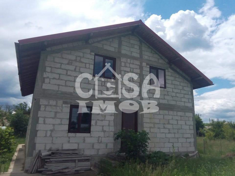 Vanzare casa P+1 in Dragomiresti-Decindeni