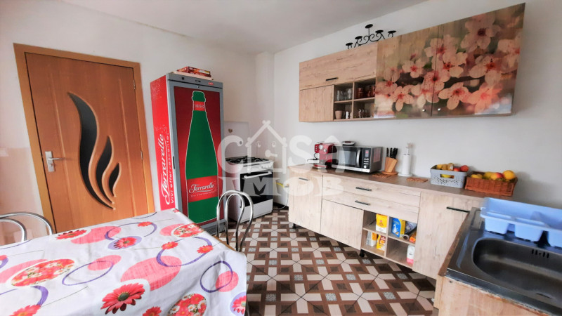 Comision 0 - Casă în centrul comunei Răzvad, judetul Dâmbovița