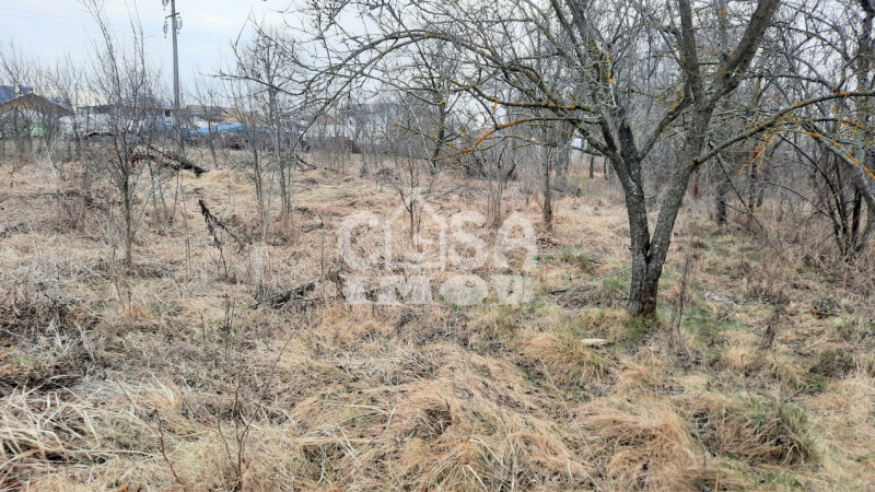 Comision 0 - Casă în centrul comunei Răzvad, judetul Dâmbovița