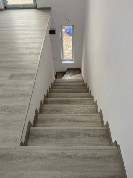 Comision 0 - Vânzare casă tip Duplex, cartier rezidențial Ulmi