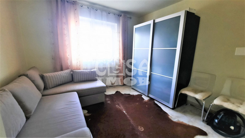 Comision 0 - Vanzare apartament 2 camere, etaj 1, in Moreni, jud. Dambovita