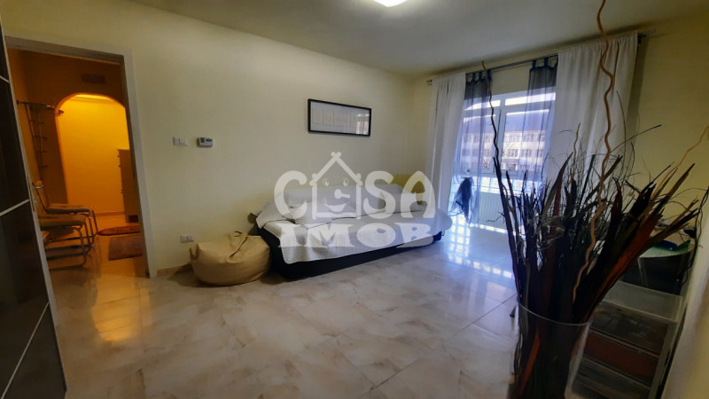 Comision 0 - Vanzare apartament 2 camere, etaj 1, in Moreni, jud. Dambovita