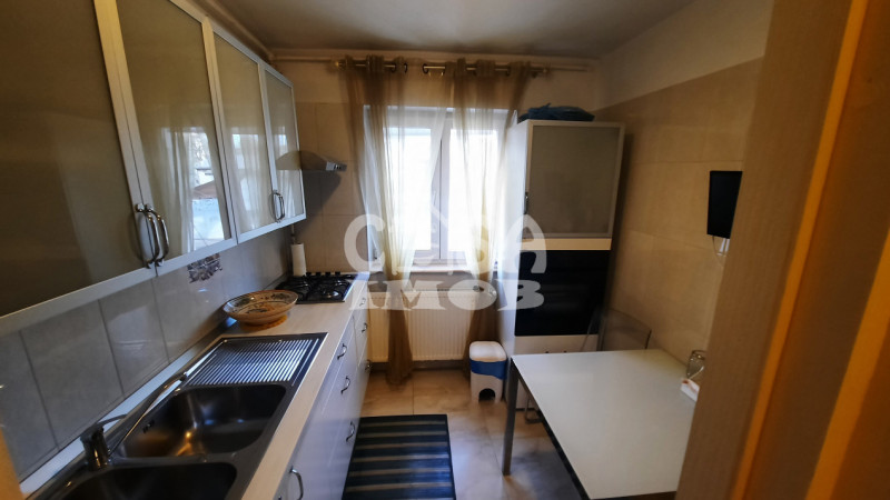 Comision 0 - Vanzare apartament 2 camere, etaj 1, in Moreni, jud. Dambovita