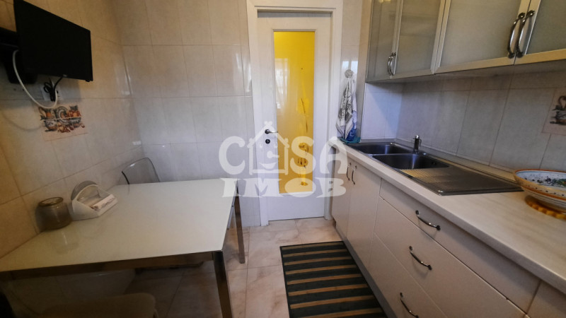 Comision 0 - Vanzare apartament 2 camere, etaj 1, in Moreni, jud. Dambovita