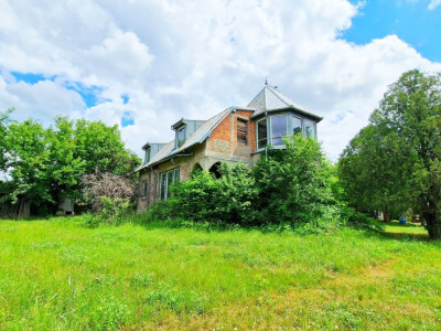 Un giuvaer neslefuit pe Drumul Vinului - Valea Calugareasca