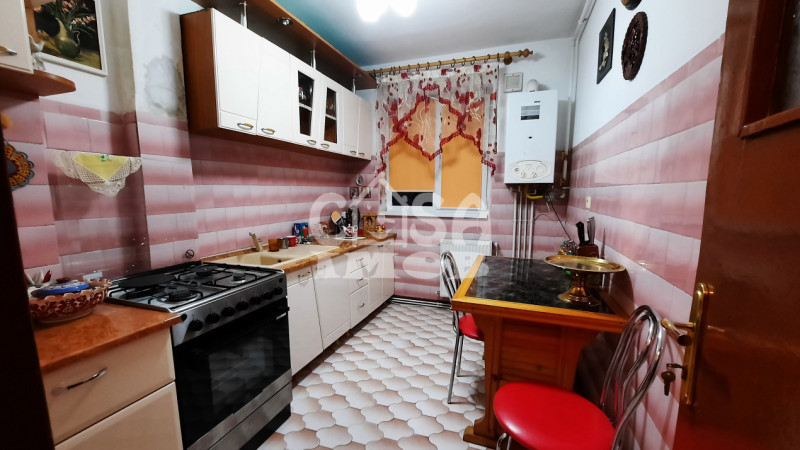 Comision 0 - Apartament 2 camere, etaj 3, Aleea Trandafirilor, Târgoviște